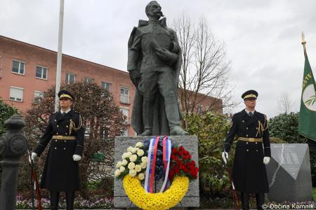 Predsednica Republike Slovenije dr. Nataša Pirc Musar k spomeniku Rudolfa Maistra – Vojanova položila cvetje (36)